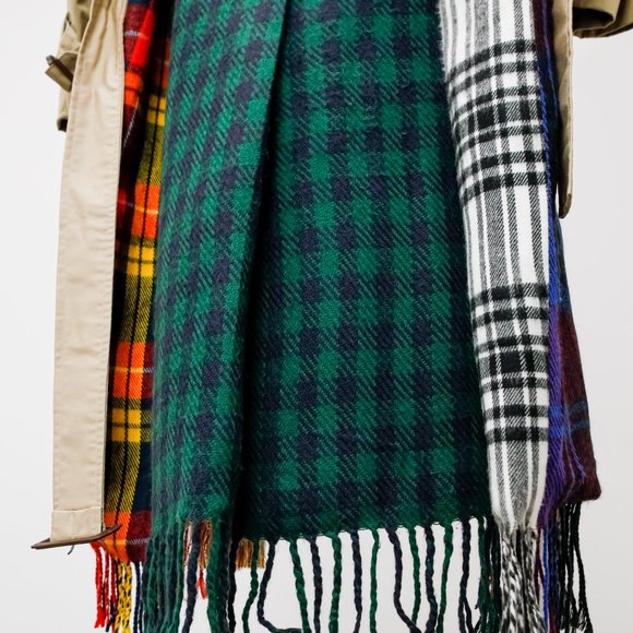 Dry Clean Only Reworked Scarf Panel Trench - Picture 9 of 10